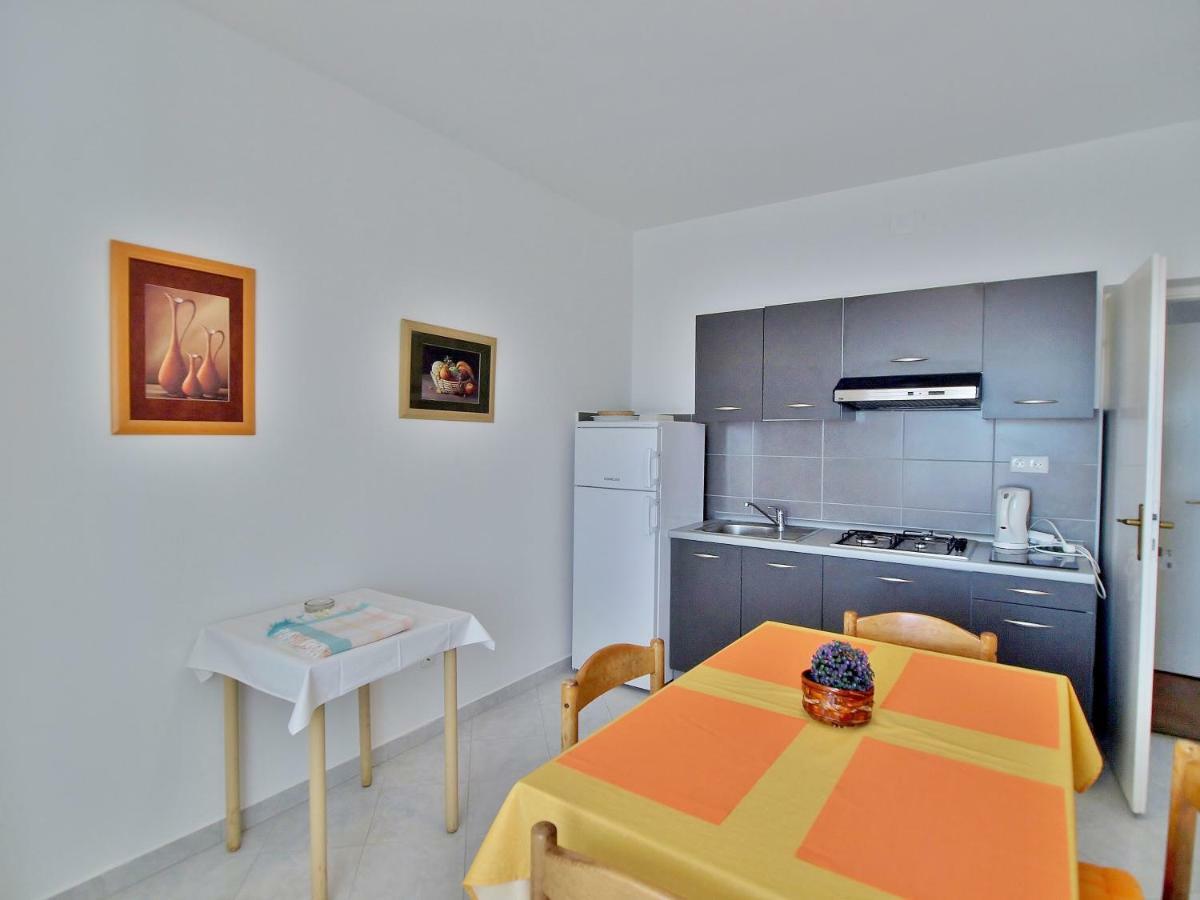 Apartments Ljubica Barbat na Rabu 외부 사진