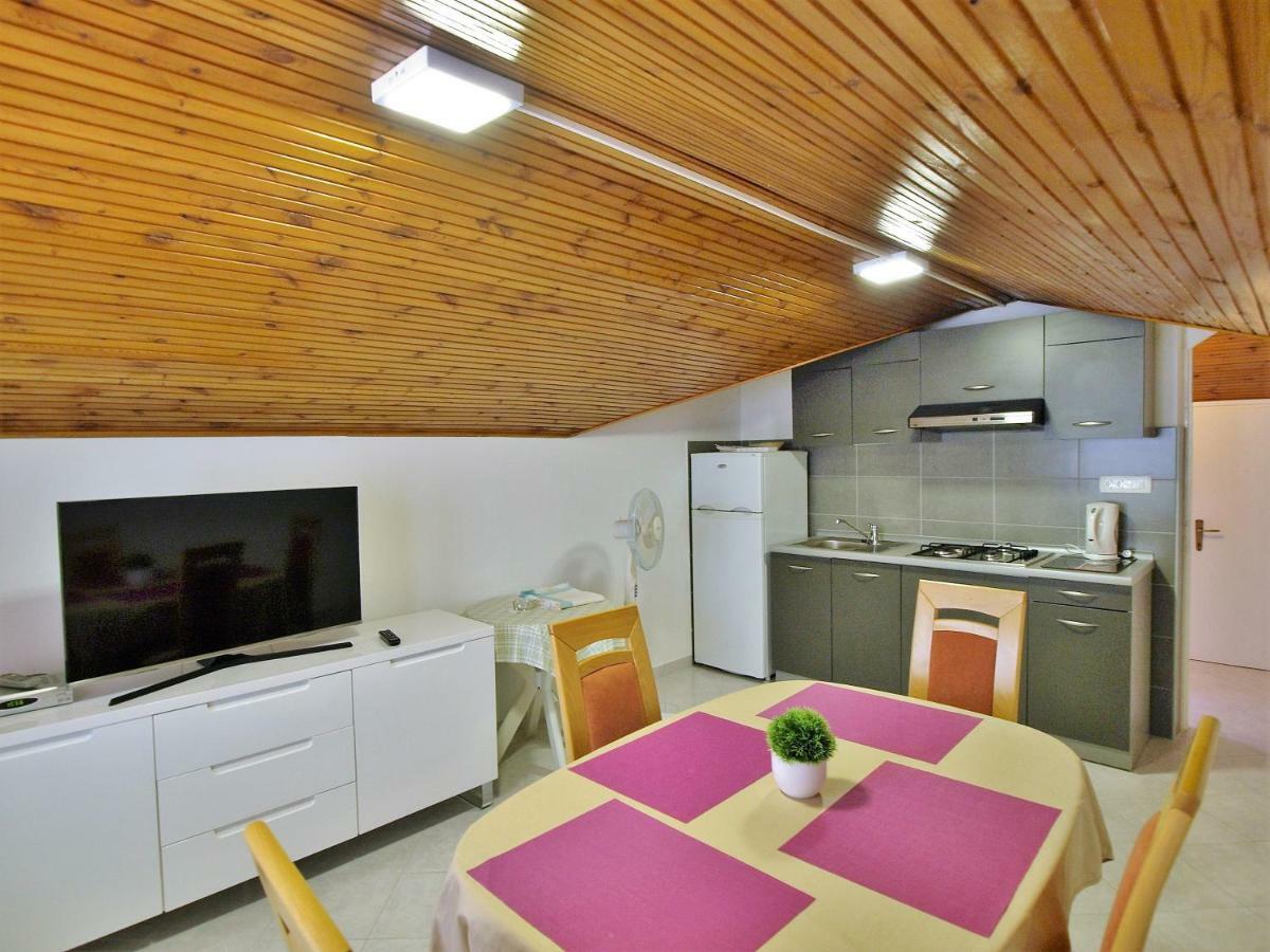 Apartments Ljubica Barbat na Rabu 외부 사진