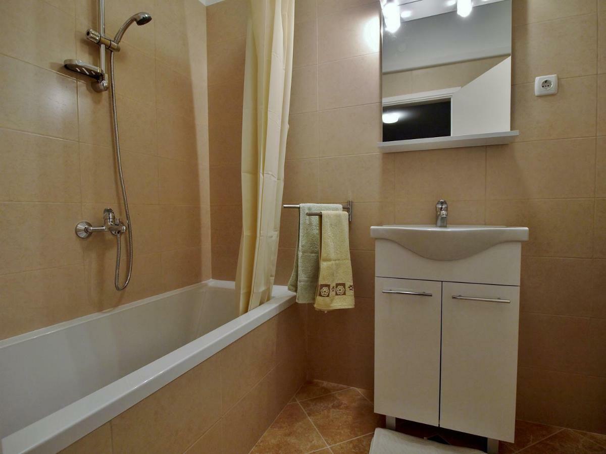 Apartments Ljubica Barbat na Rabu 외부 사진